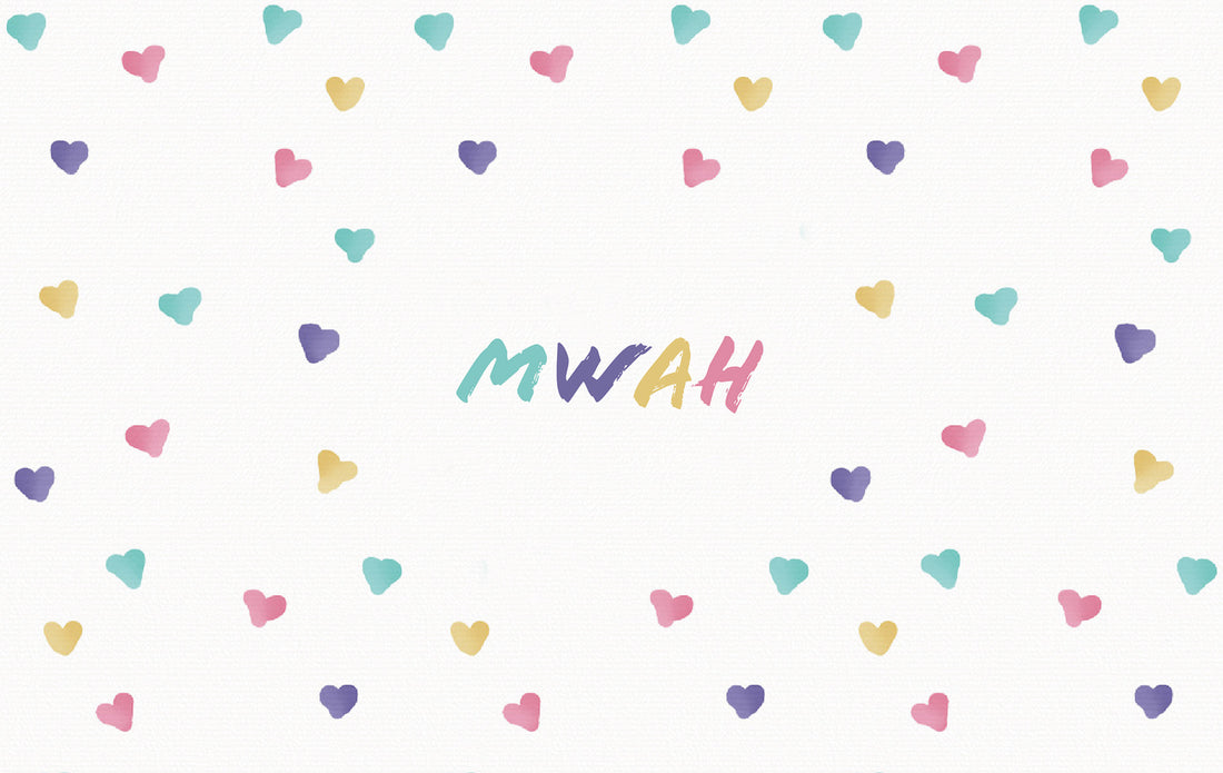 Hearts and kisses desktop wallpaper