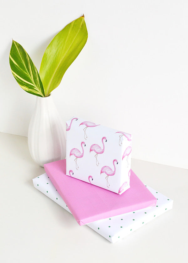 Printable flamingo gift wrap