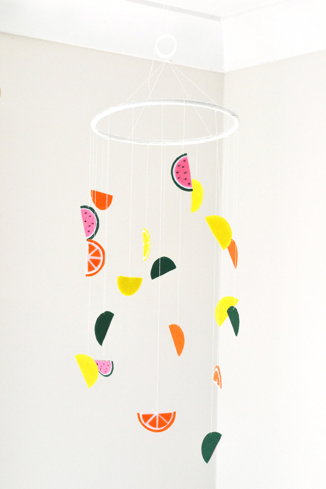 DIY fruit baby mobile for Simply Peachy