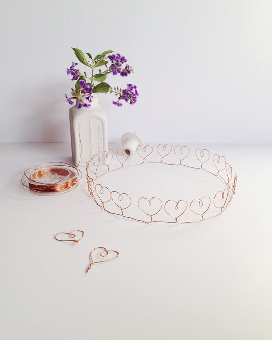 DIY wire heart crown