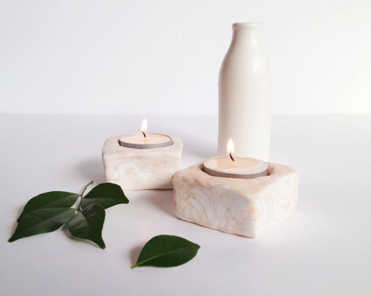 DIY marbled tealight holders