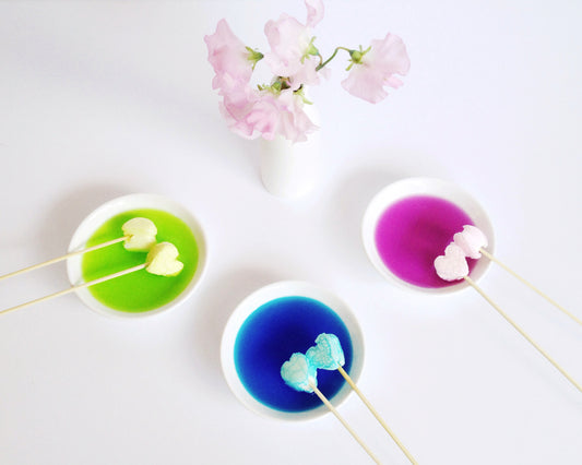 DIY marshmallow heart cake toppers