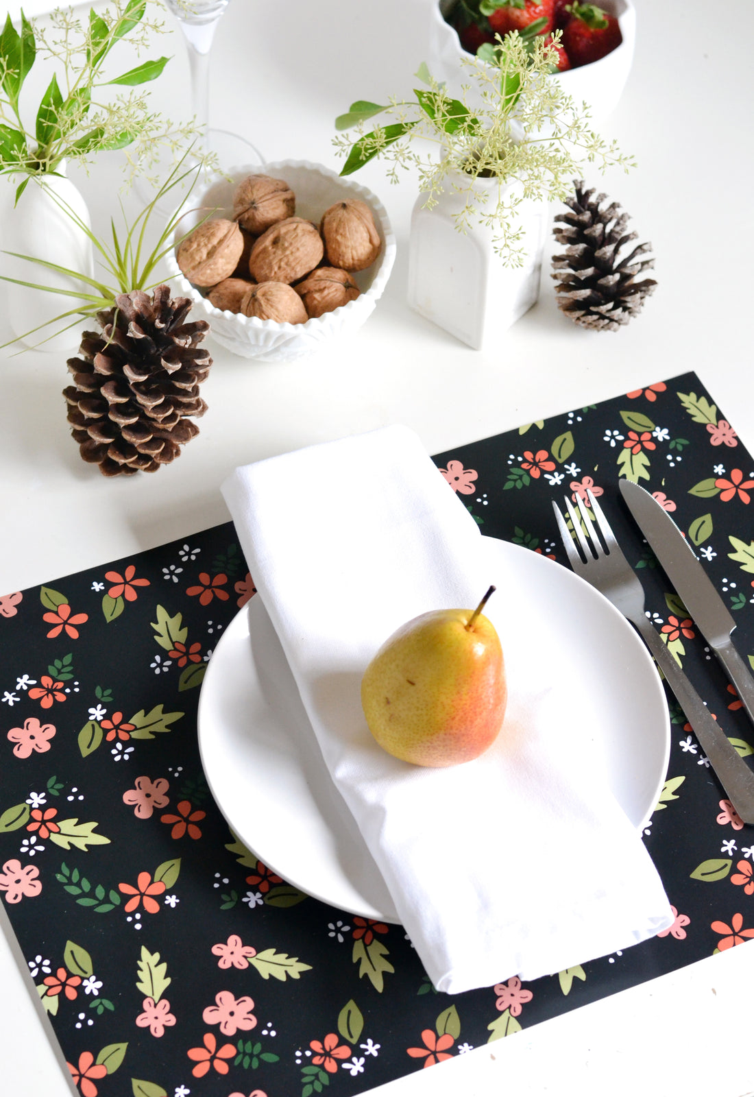 Printable holiday placemats for Curbly