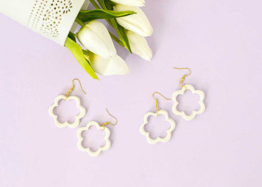 DIY flower earrings in under 15 minutes!