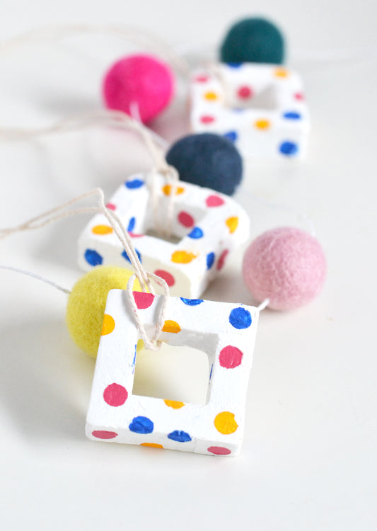 DIY confetti christmas decorations