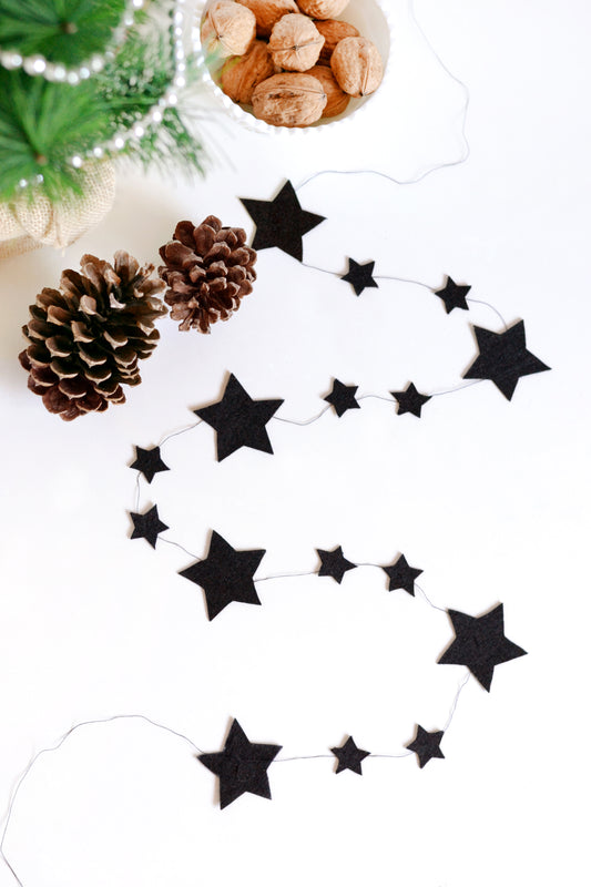 DIY felt star and moon garlands for Curbly