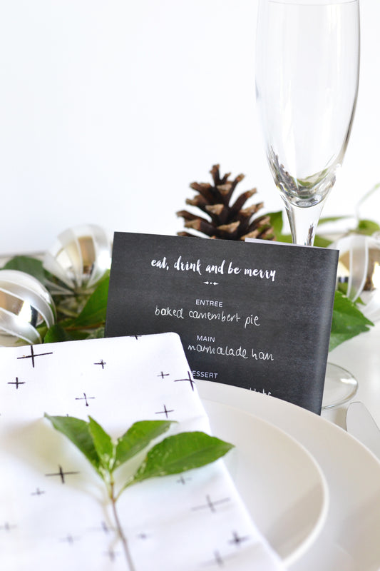 DIY holiday place setting for Curbly