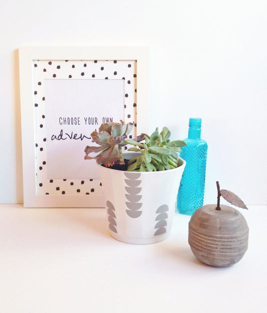 DIY scallop patterned plant pot